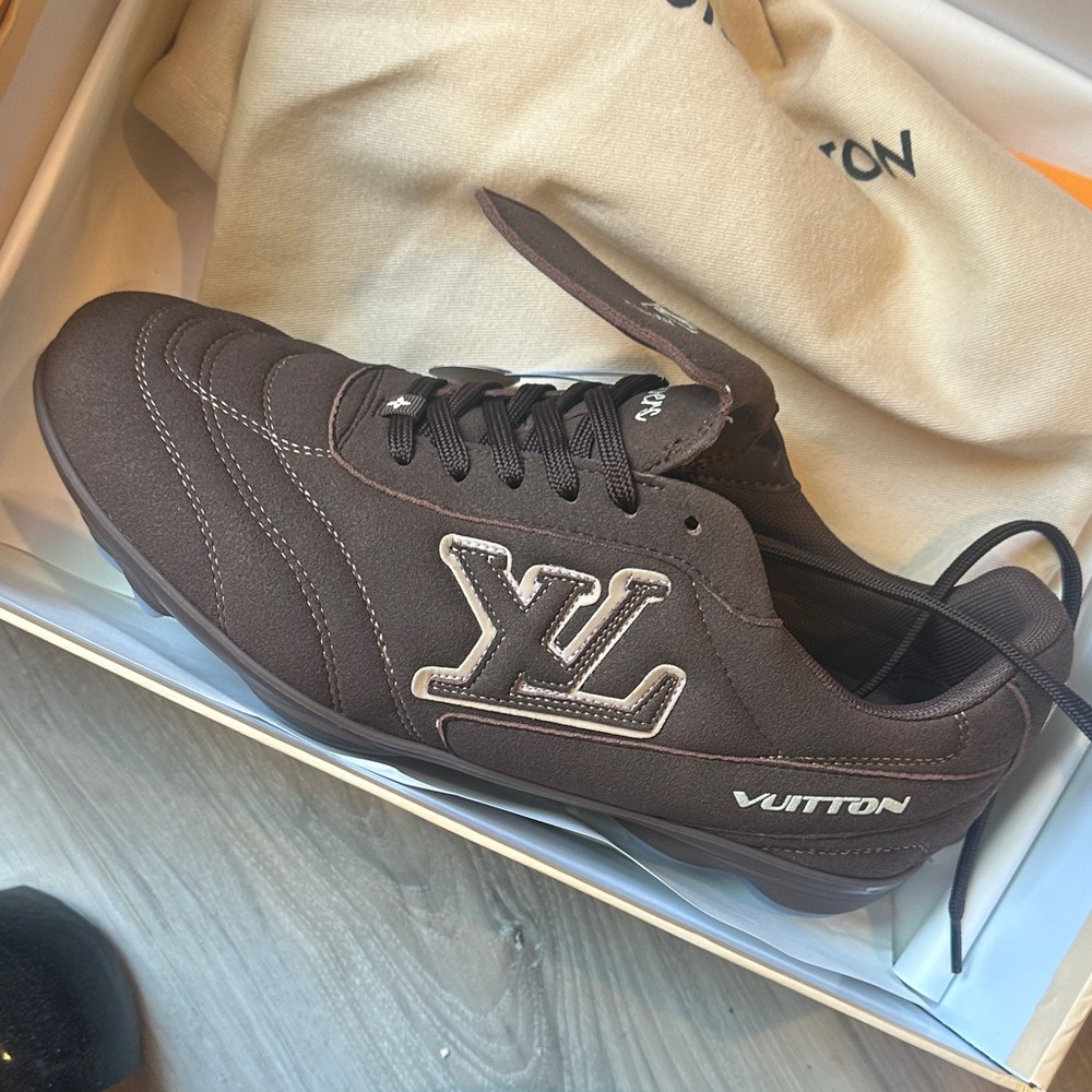 Louis Vuitton Brown and Cream Men's LV Low-Top Sneaker